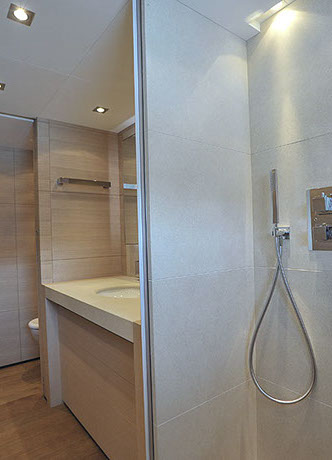 Zunino Marmi - Yachting - Apache II