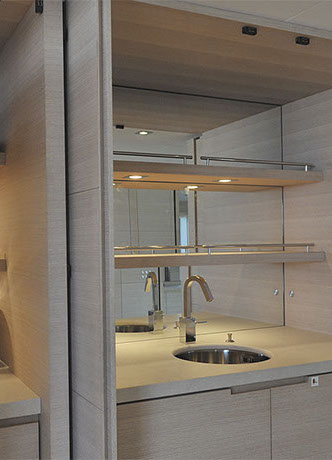 Zunino Marmi - Yachting - Apache II