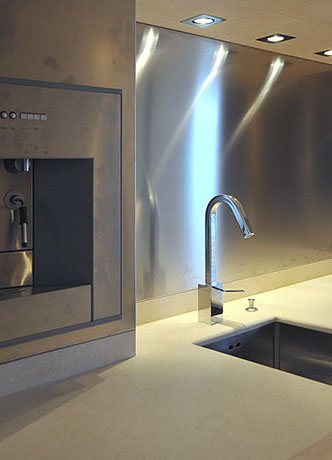 Zunino Marmi - Yachting - Apache II