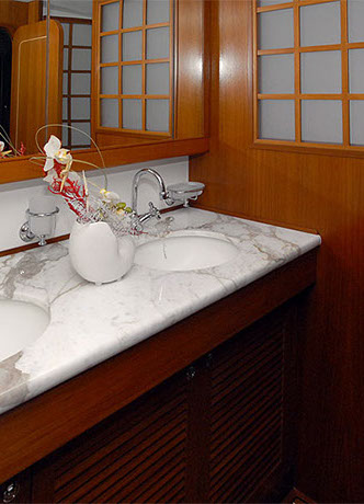 Zunino Marmi - Yachting - Farewell