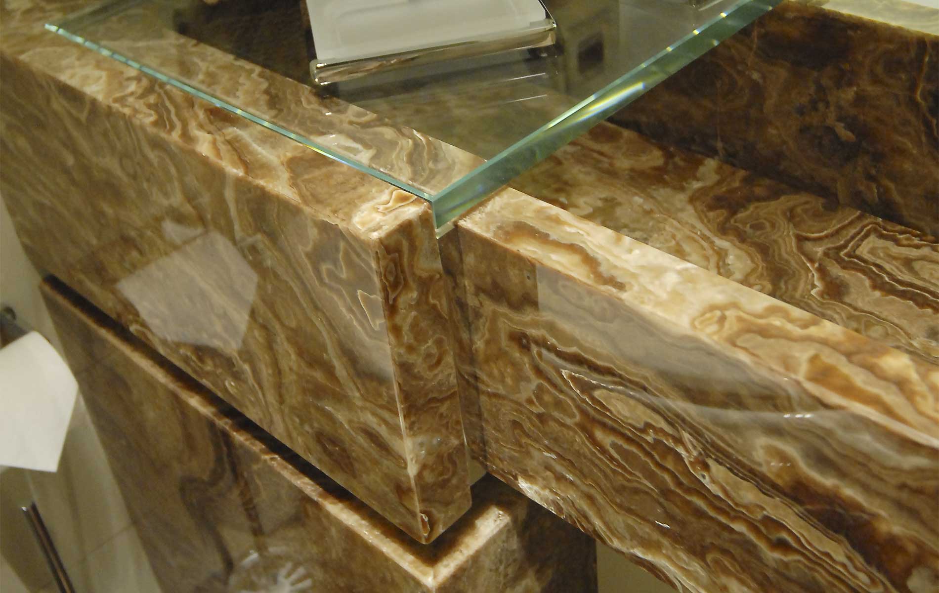 zunino-marmi-Onice-Bruno