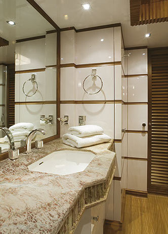 Zunino Marmi - Yachting - Princess Iolanthe