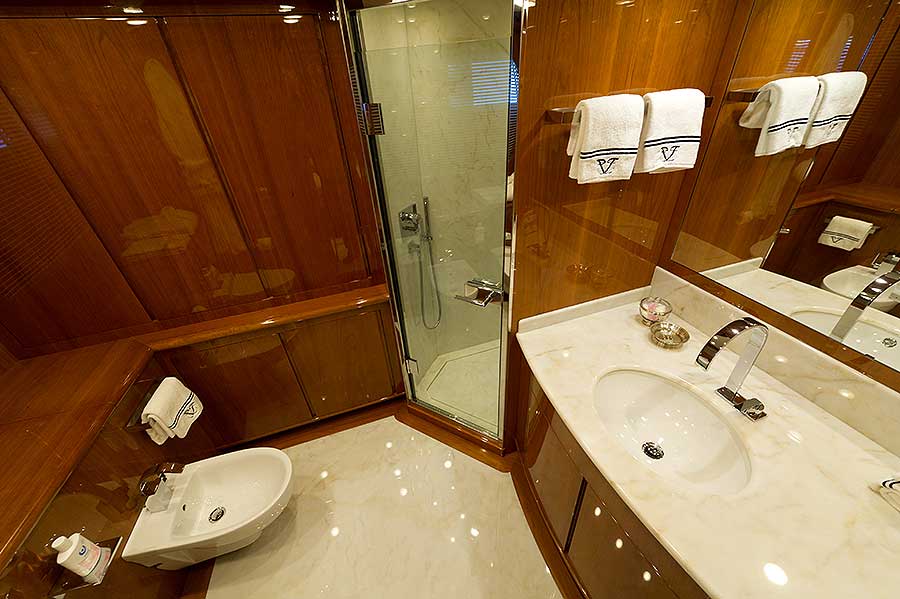 Zunino Marmi - Yachting - Baron Trenk