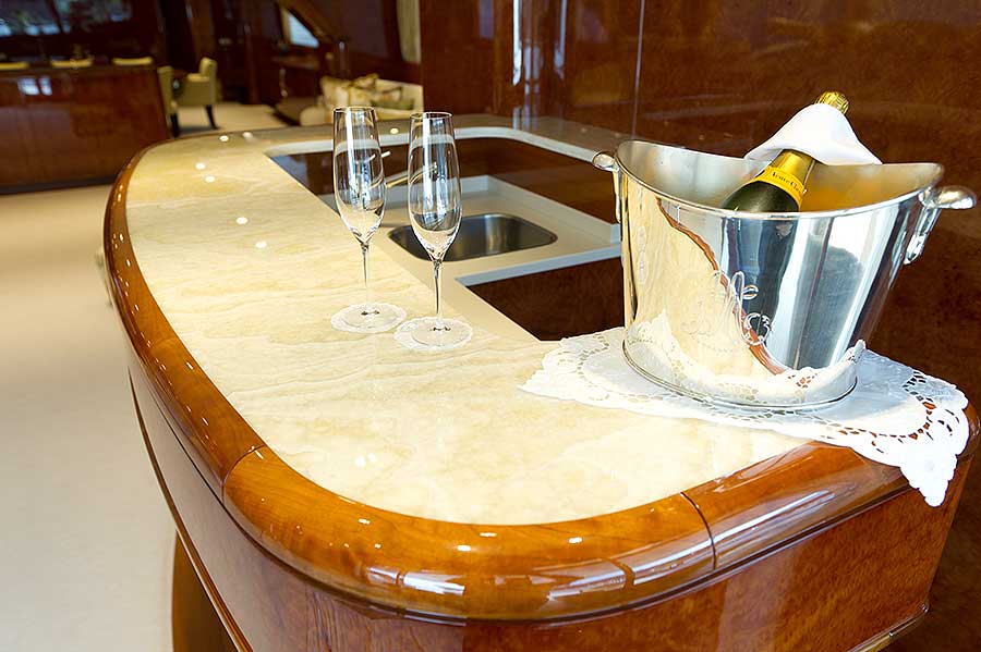 Zunino Marmi - Yachting - Baron Trenk