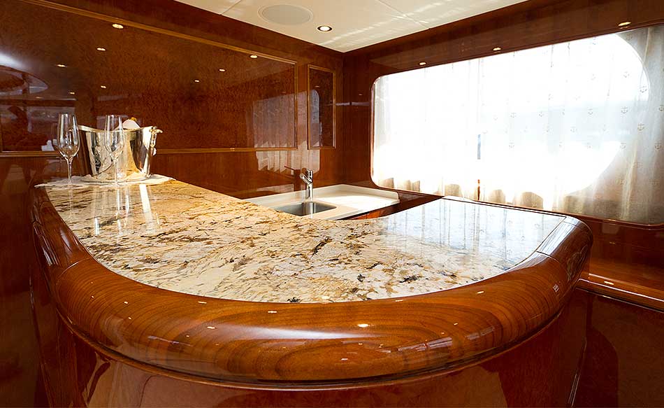 Zunino Marmi - Yachting - Baron Trenk