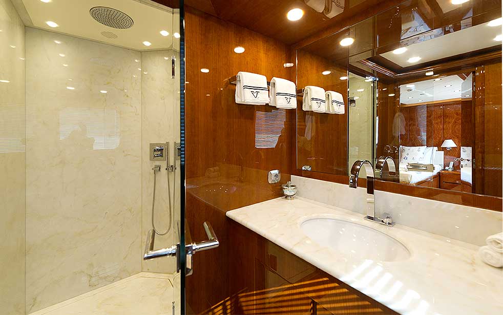 Zunino Marmi - Yachting - Baron Trenk