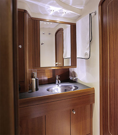 Zunino Marmi - Yachting - Lily's