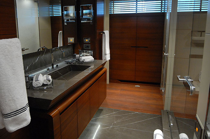 Zunino Marmi - Yachting - Ludy