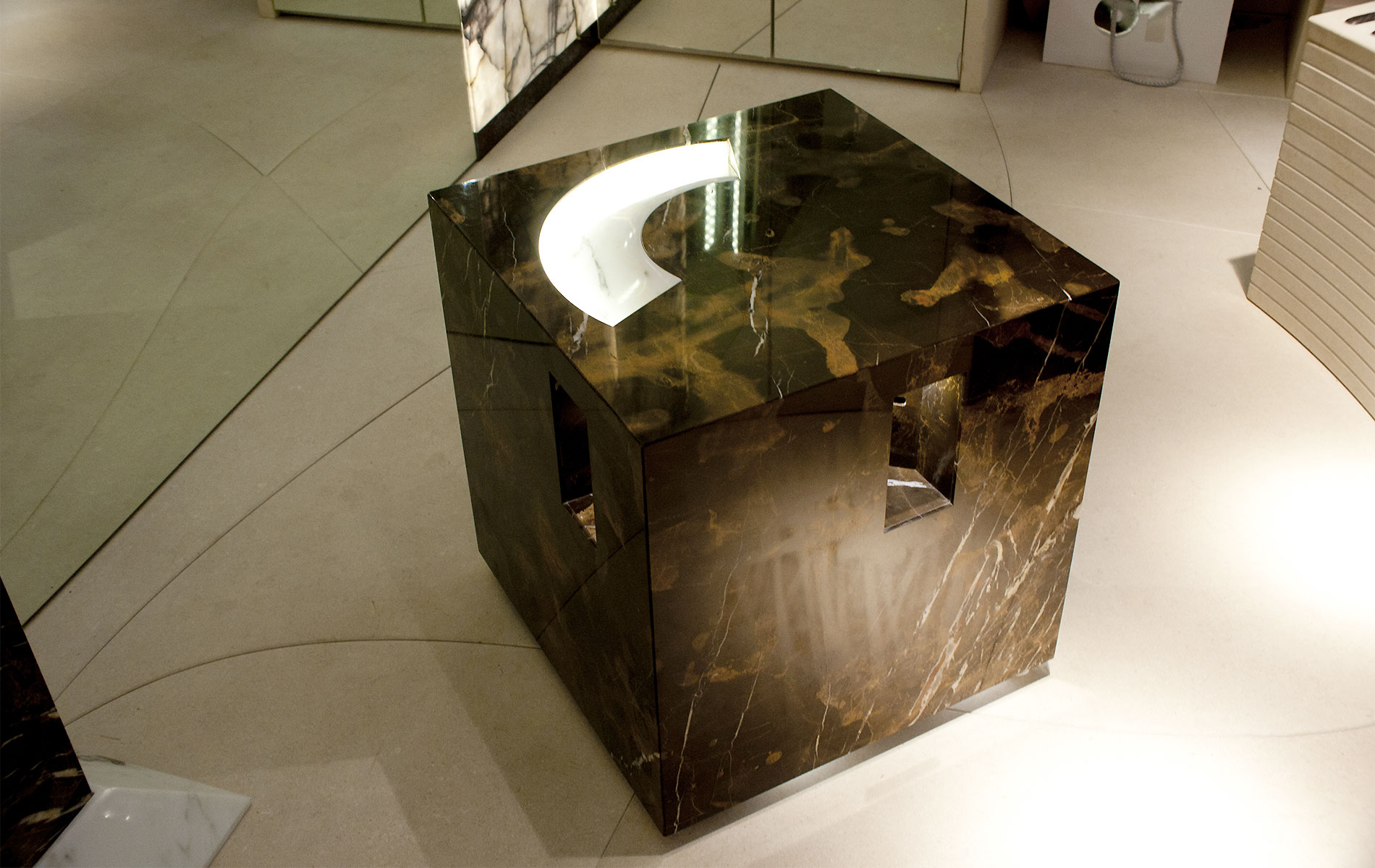 Zunino Marmi - Monaco Yacht Show 2012